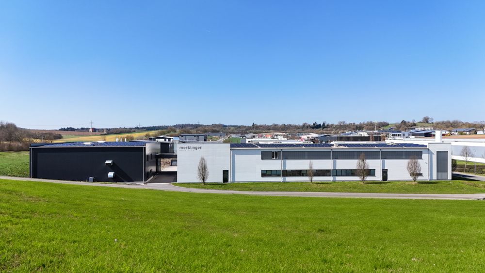 Merklinger Gebäude Seitenansicht